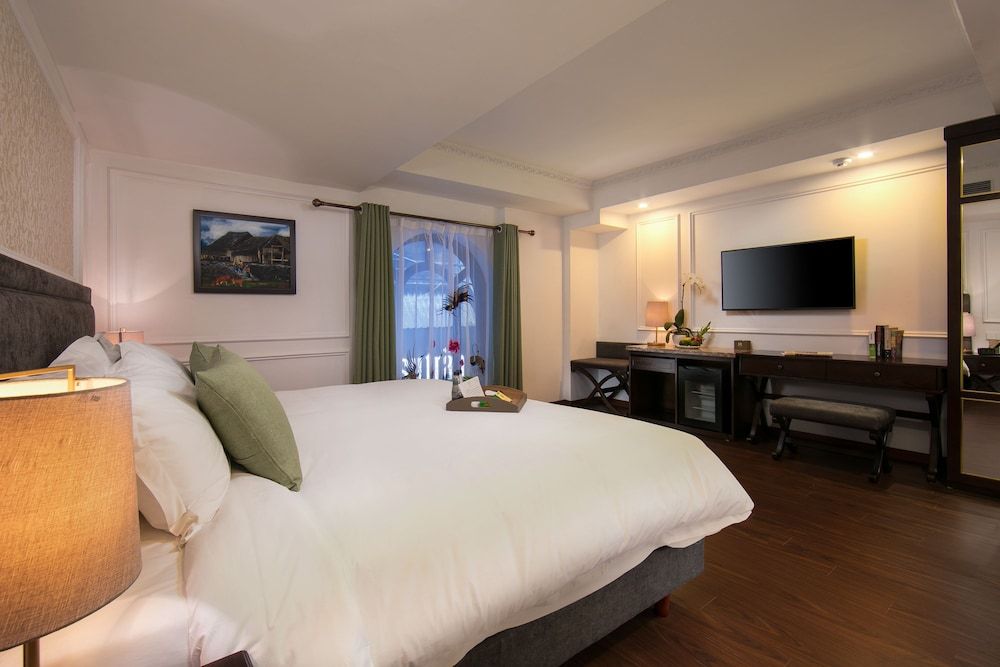Hanoi Allure Hotel Superior 4