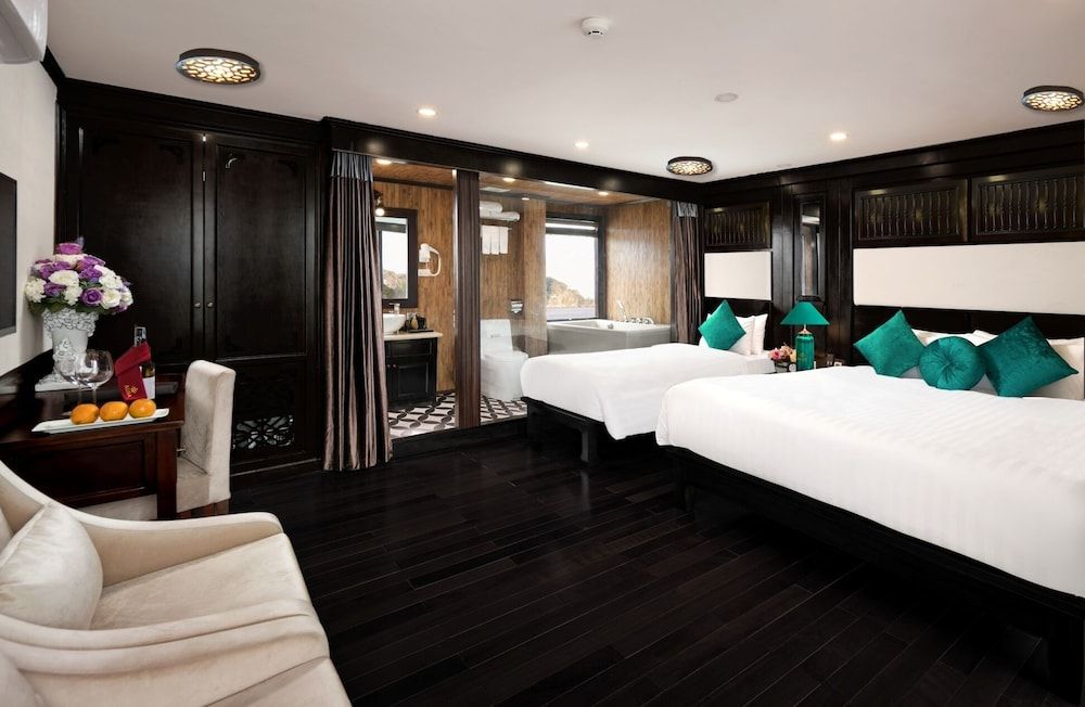 Alisa Vip Suite Private Balcony & Jacuzzi