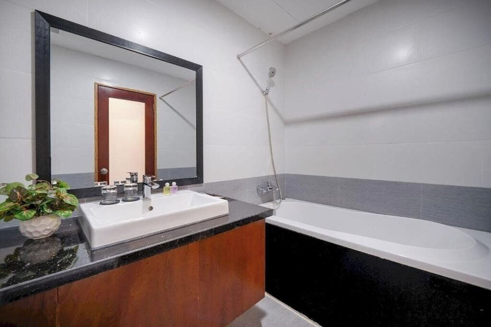 Gemma Hotel & Apartment Near Dragon Bridge Deluxe Apartment 6