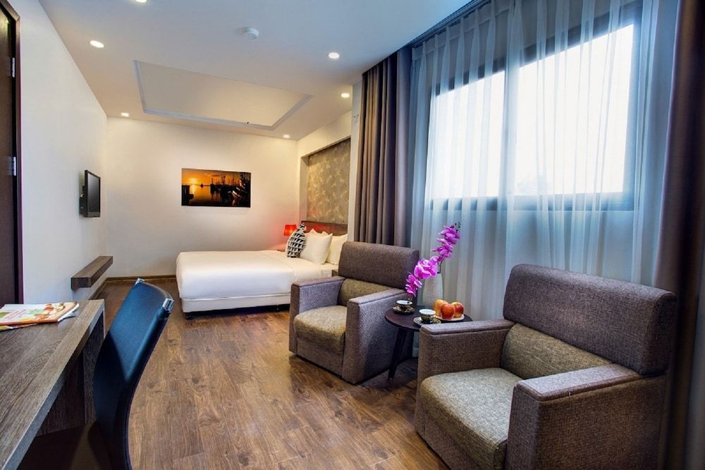 My Linh Hotel Superior Double Room 6