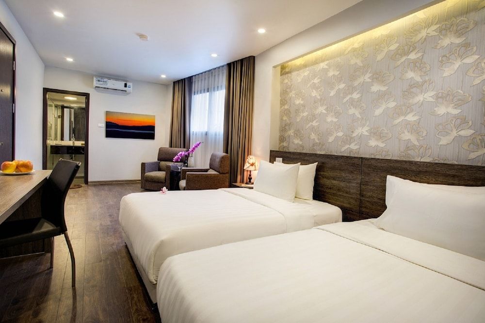 My Linh Hotel Superior Double Room 2