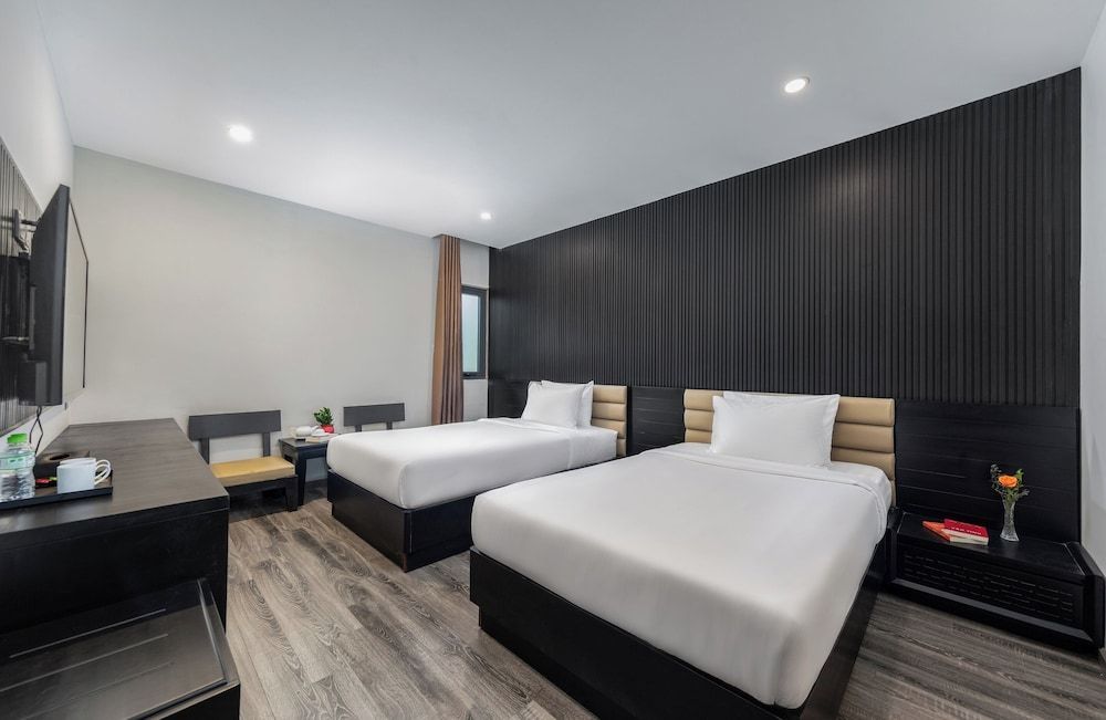 The Alcove Da Nang Bay Boutique Hotel Superior Twin Room, City View 3