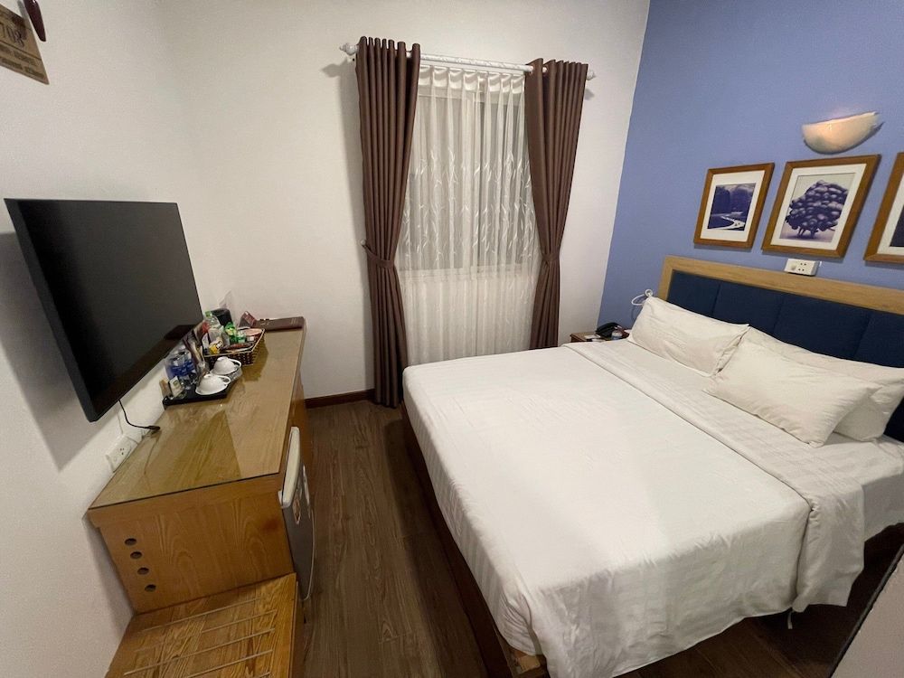 undefined A25 Hotel - 12 Ngo Sy Lien 7