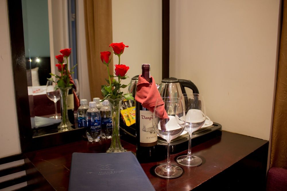 undefined Sofia Suite Hotel Danang 8