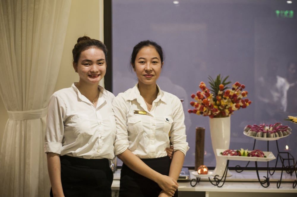 undefined Sofia Suite Hotel Danang 10