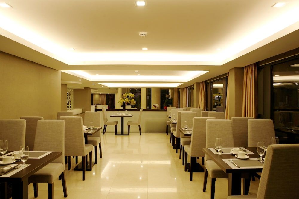 undefined Ciao SaiGon Hotel & Spa 7