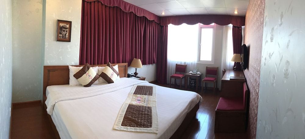 First Eden Hotel Connecting Room 4