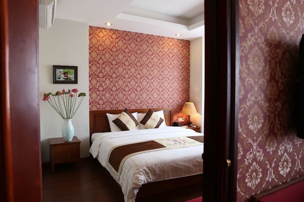 First Eden Hotel Connecting Room 7