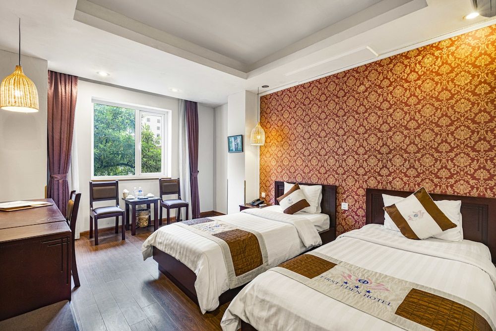 First Eden Hotel Deluxe Double or Twin City Window 3