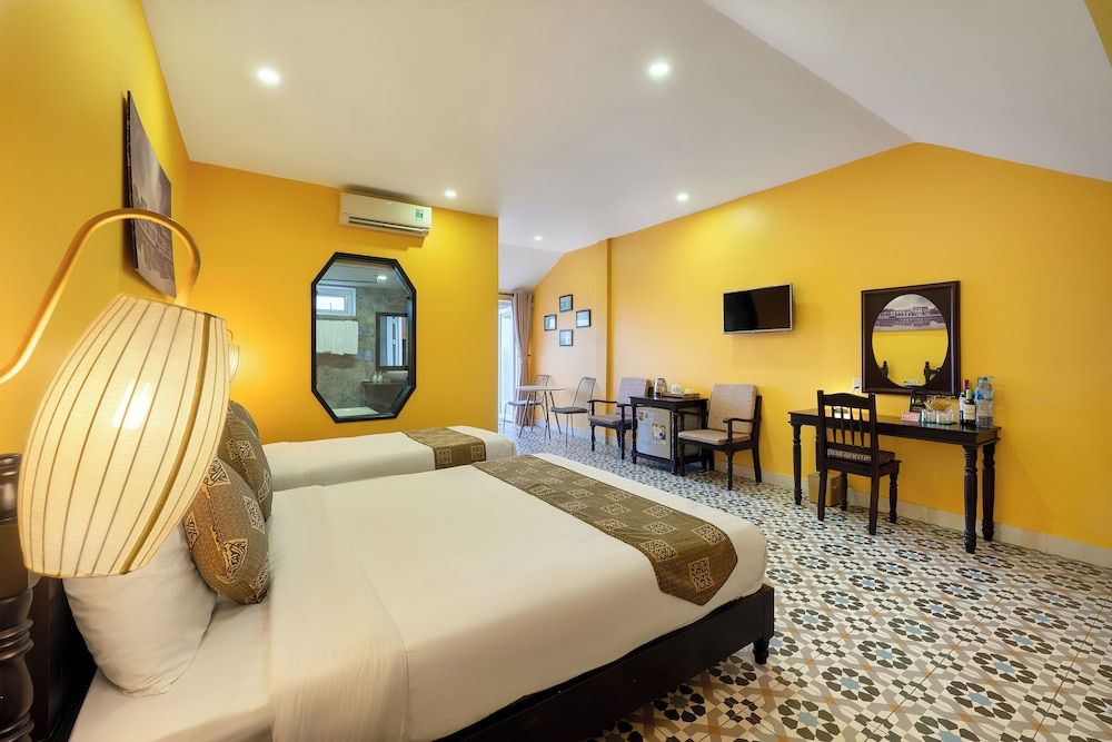 undefined Golden Bell Homestay 9