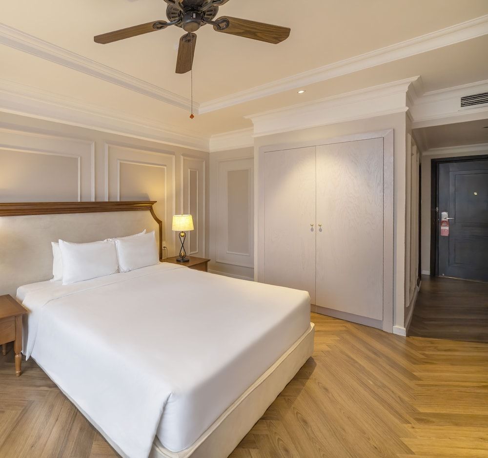 undefined The Western Hill Hotel 9