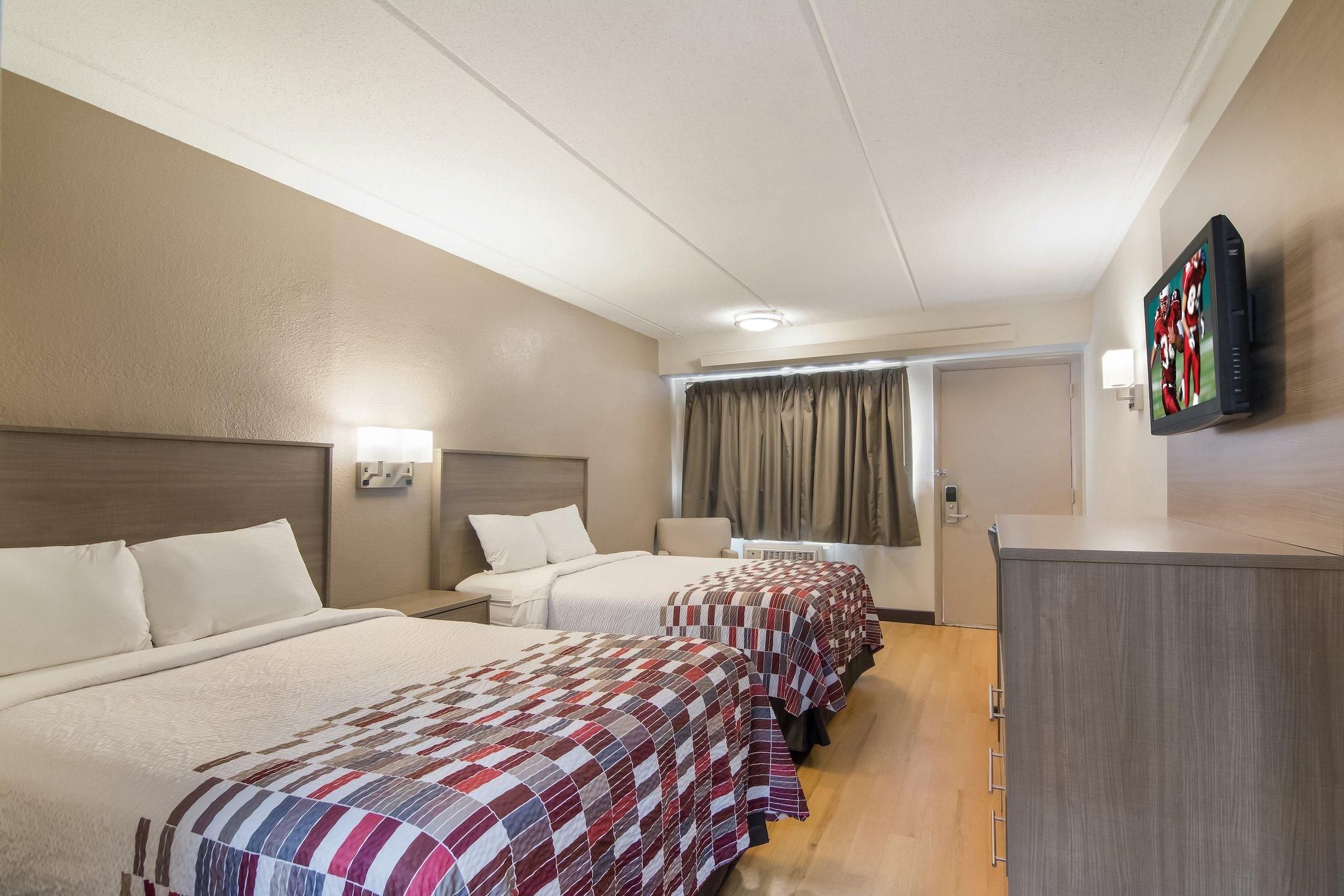 Deluxe 2 Full Beds Smoke Free