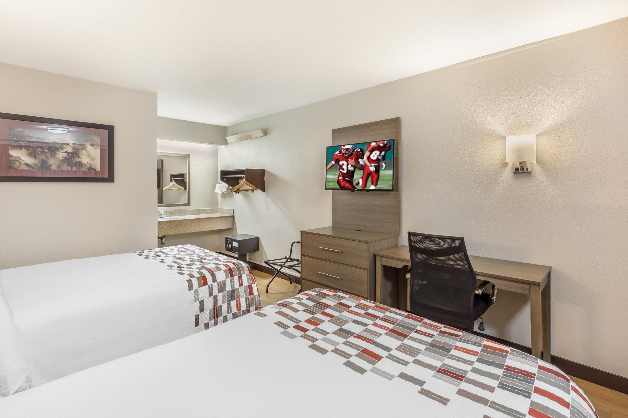 2 Full Beds Smoke-Free