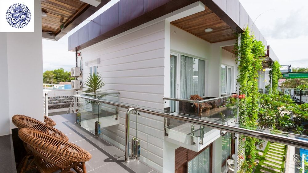 undefined Hotel Blue Dragon 2