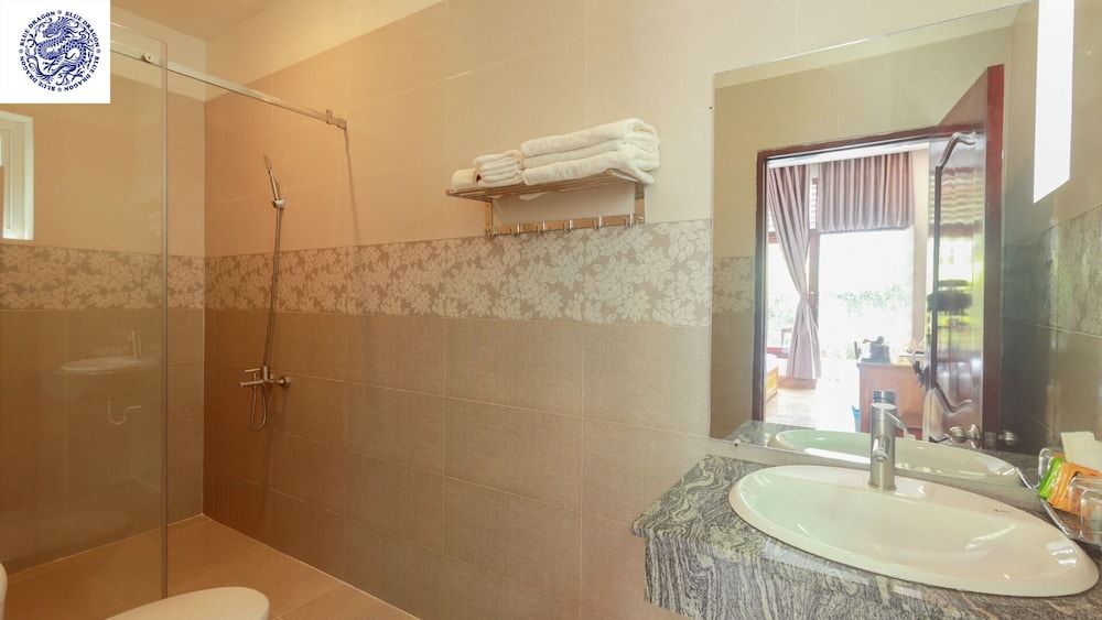 undefined Hotel Blue Dragon 10