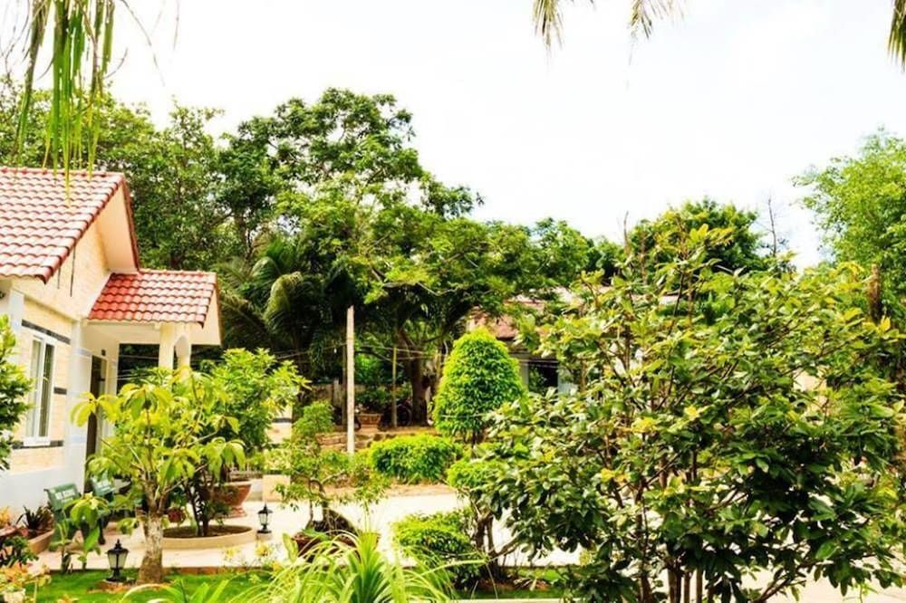 undefined Hoan Thien My Bungalow 8