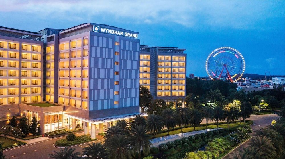 undefined Wyndham Grand Phu Quoc