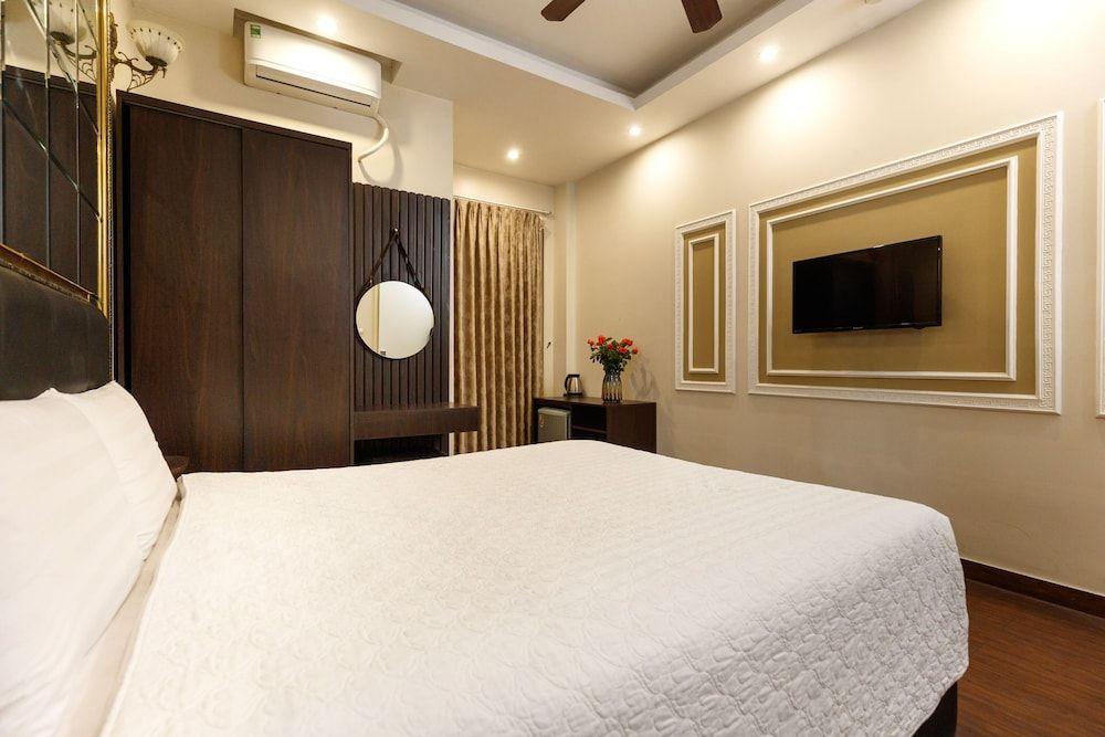 OYO 1158 Ngoc Trai Hotel Superior Double Room