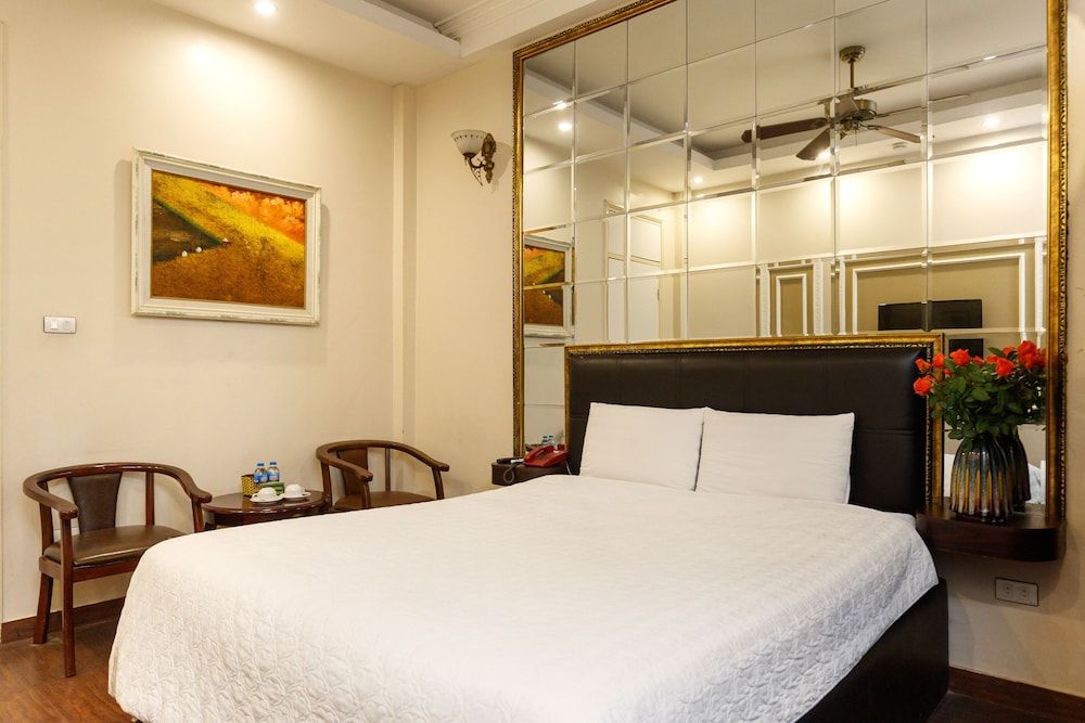 OYO 1158 Ngoc Trai Hotel Superior Double Room 5