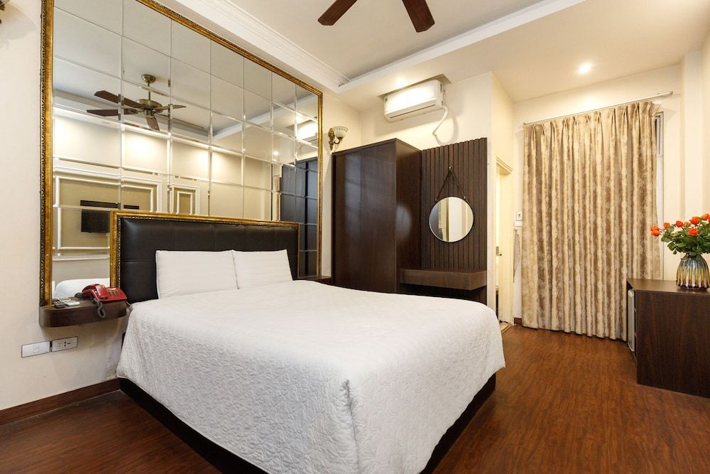 OYO 1158 Ngoc Trai Hotel Superior Double Room 3