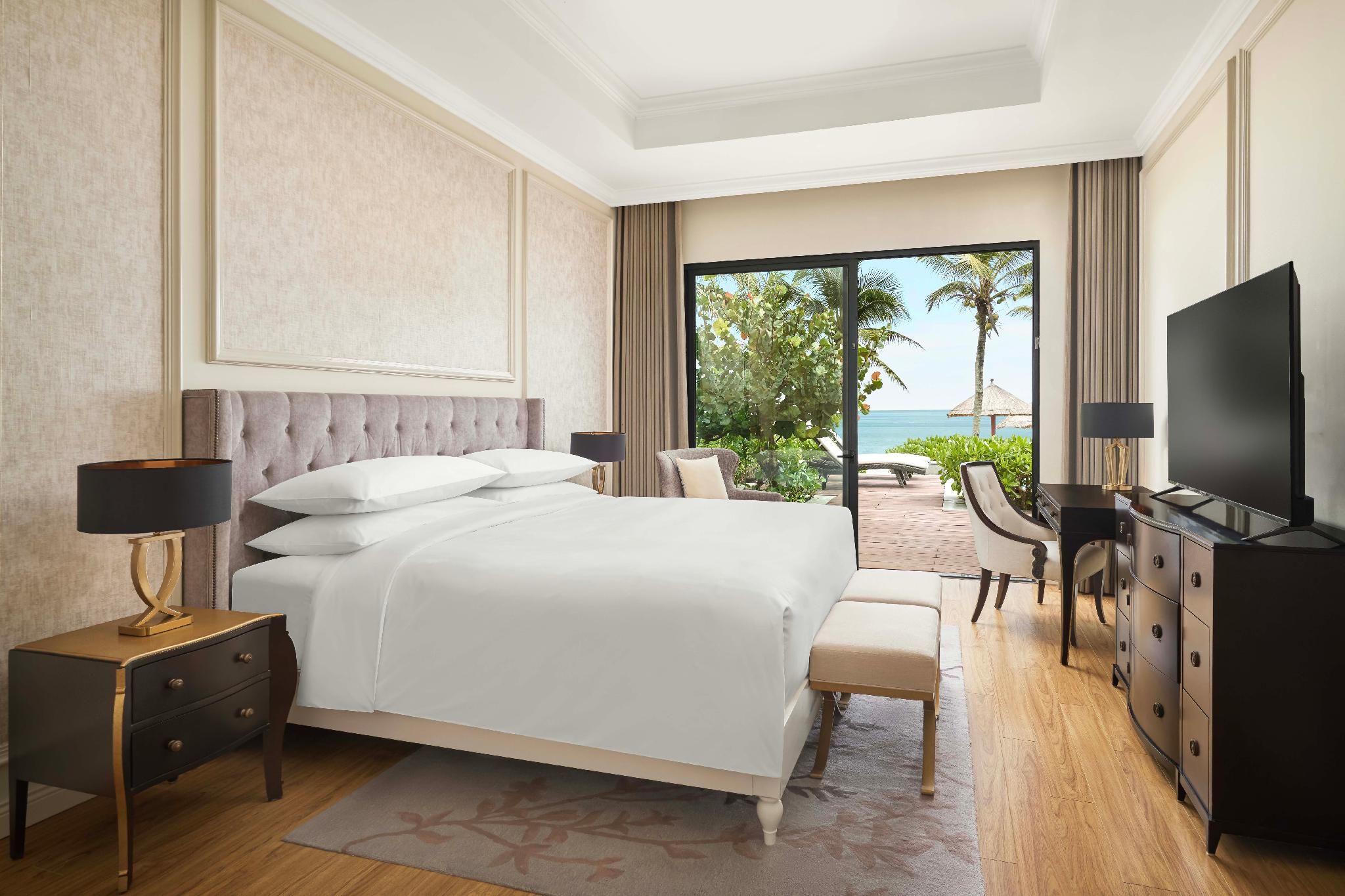 3 Bedroom Villa Ocean, 3 Bedroom Villa, Bedroom 1: 1 King, Bedroom 2: 1 King, Bedroom 3: 2 Twin