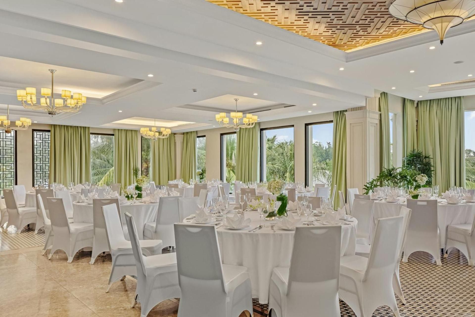 meeting room / ballrooms