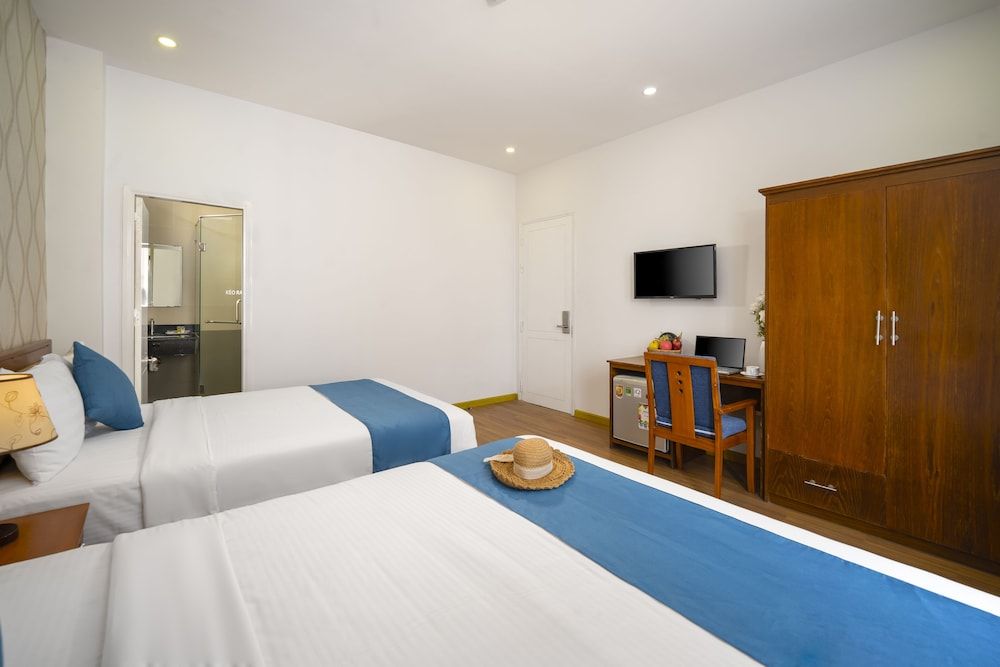 Shara Hotel Da Nang Family Room 2