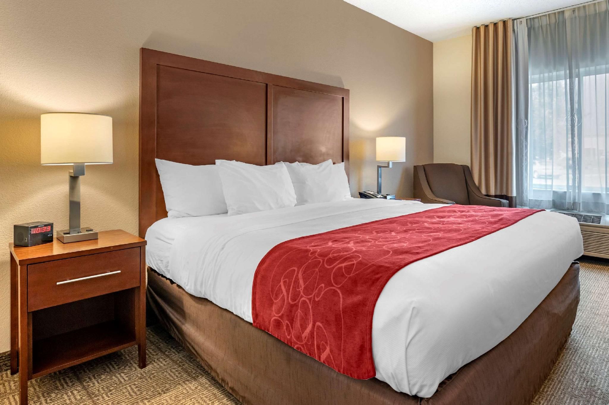 undefined Comfort Suites Columbus West - Hilliard 10