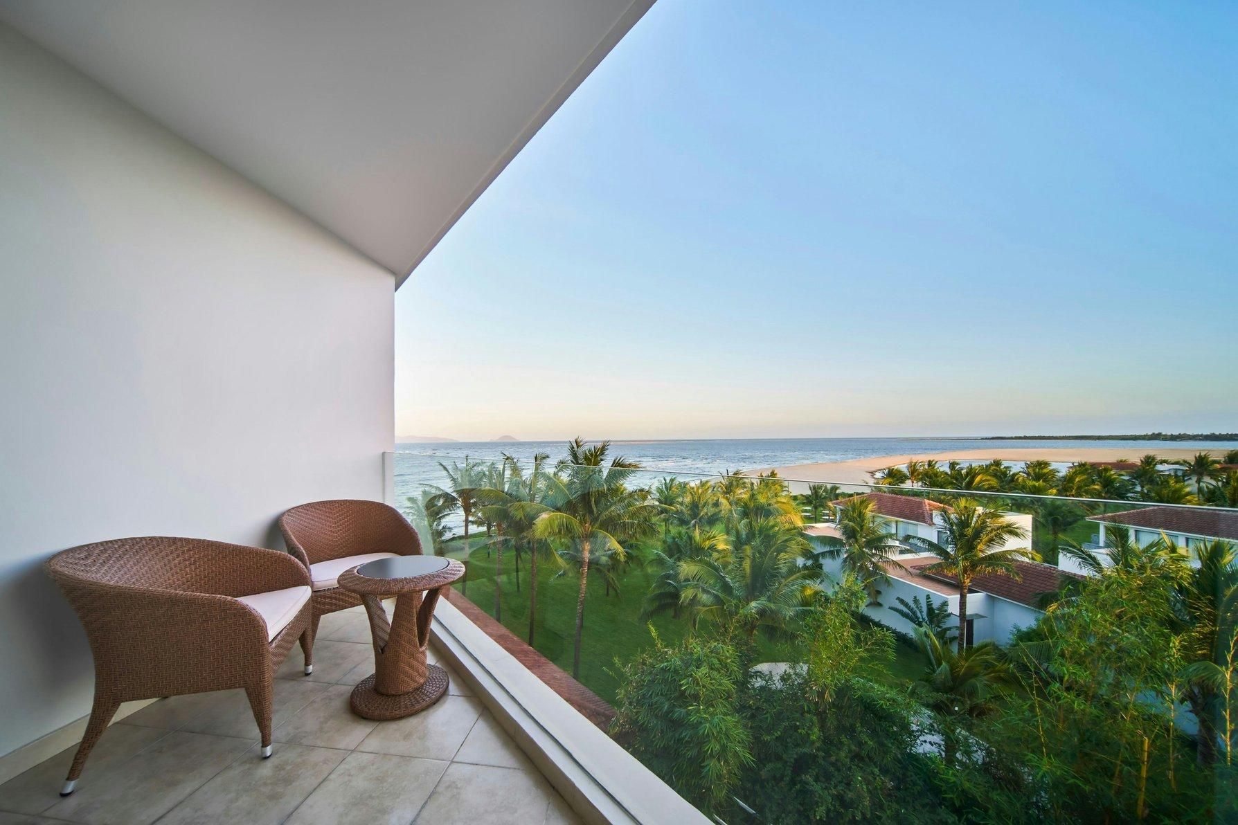 Deluxe, Guest room, 2 Twin, Garden view, Balcony