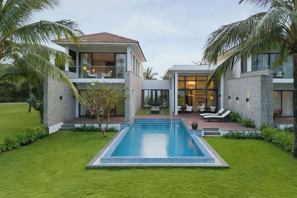 undefined Renaissance Danang Hoi An Resort & Spa