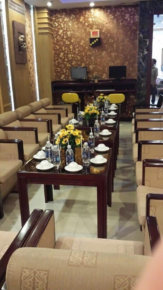 undefined Hoang Vinh Hotel 7