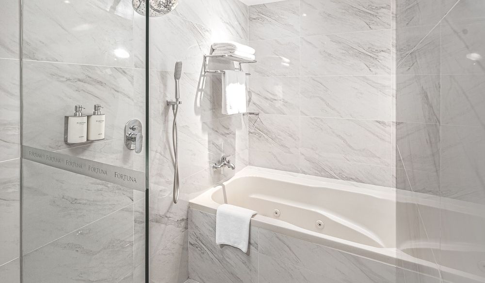 undefined Fortuna Hanoi Hotel 8