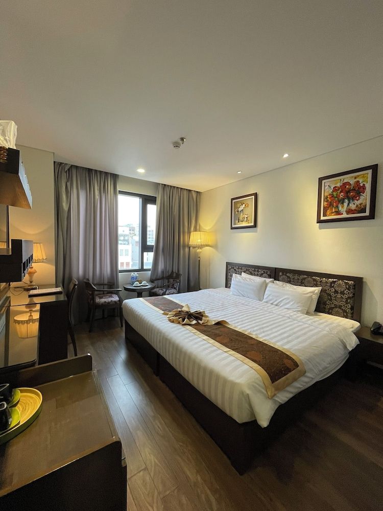 Danaciti Hotel Superior Double Room, City View 7