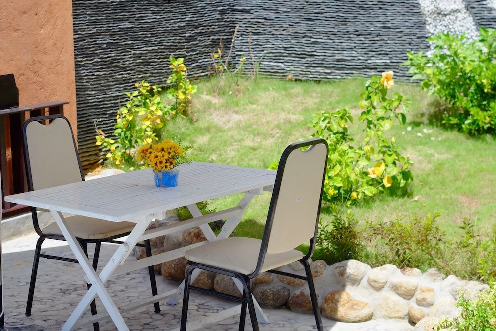 undefined Thanh Hoang Chau Hotel 10