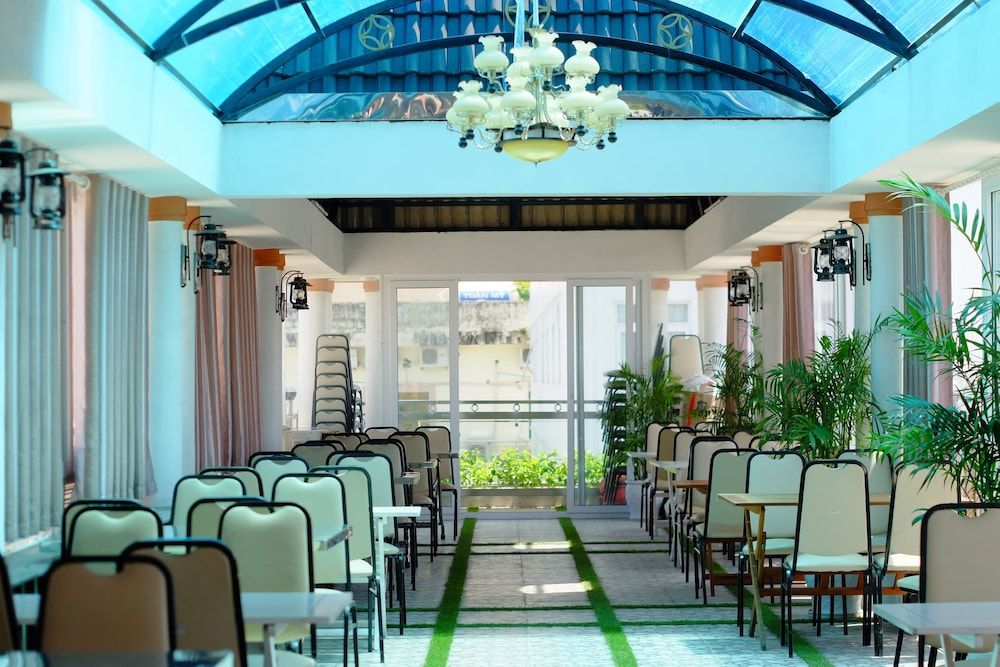 undefined Thanh Hoang Chau Hotel 10