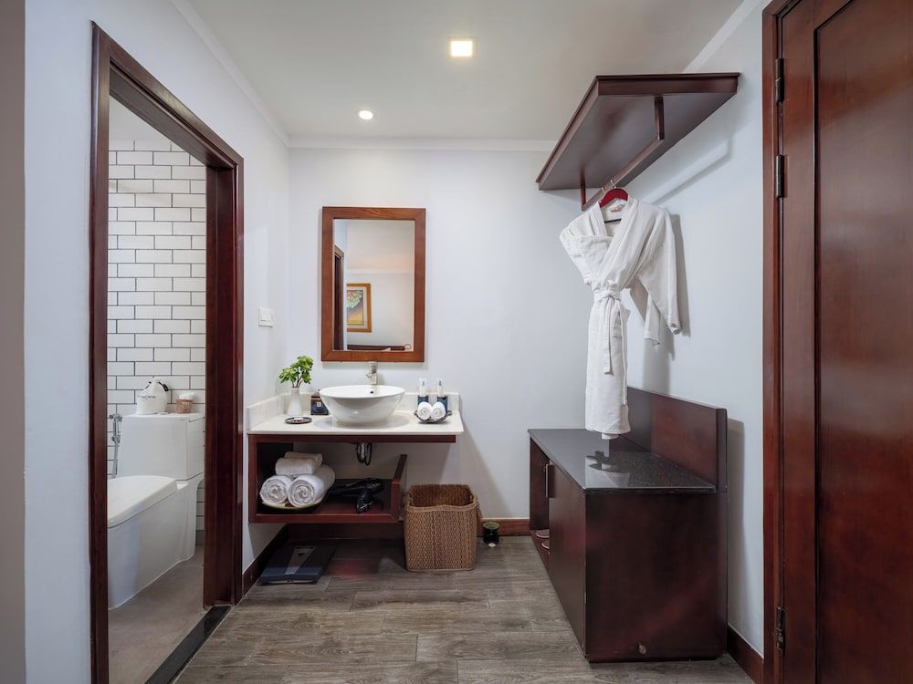 Hoi An Odyssey Hotel Superior Double or Twin Room, Village View 10