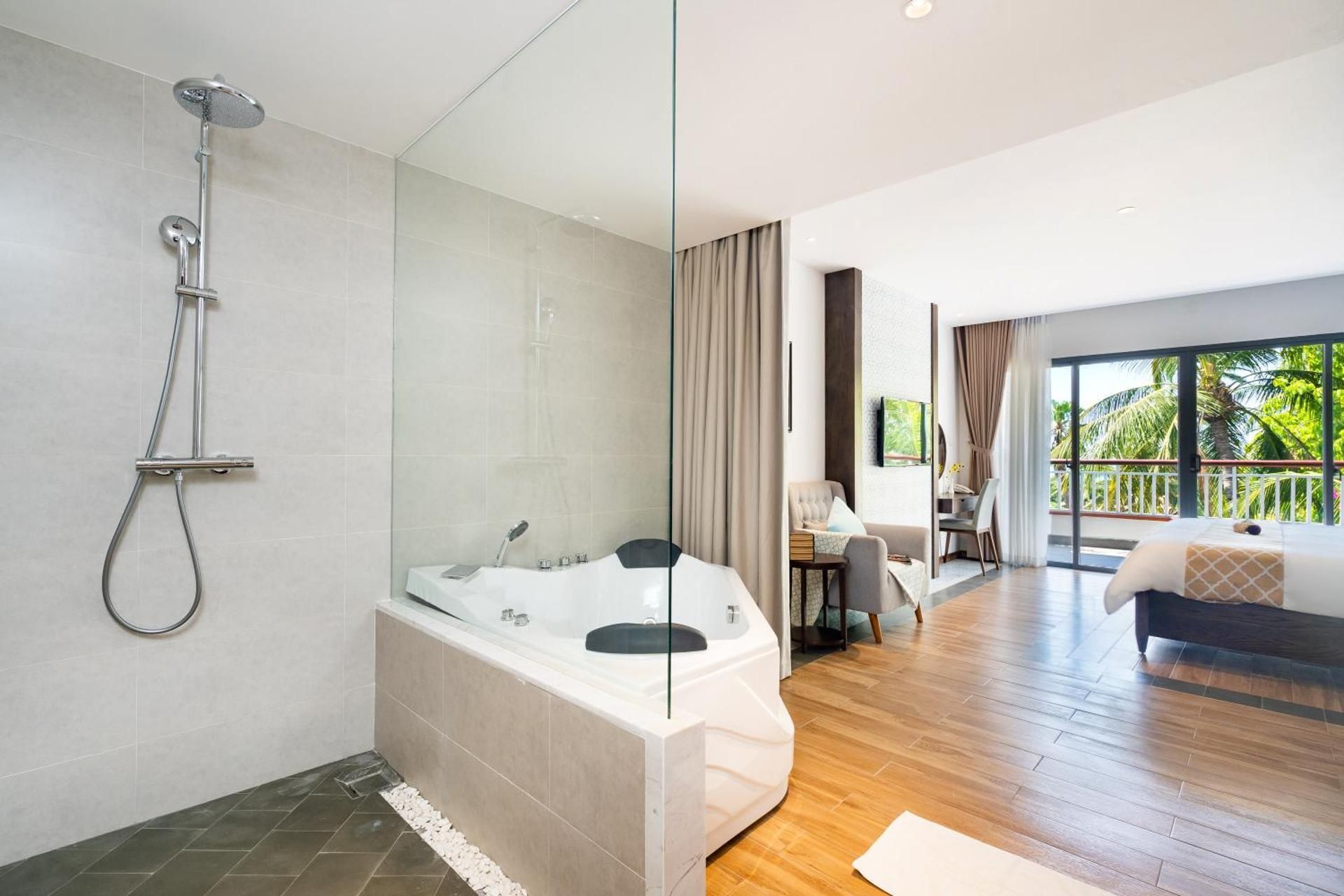 Suite with Sea View