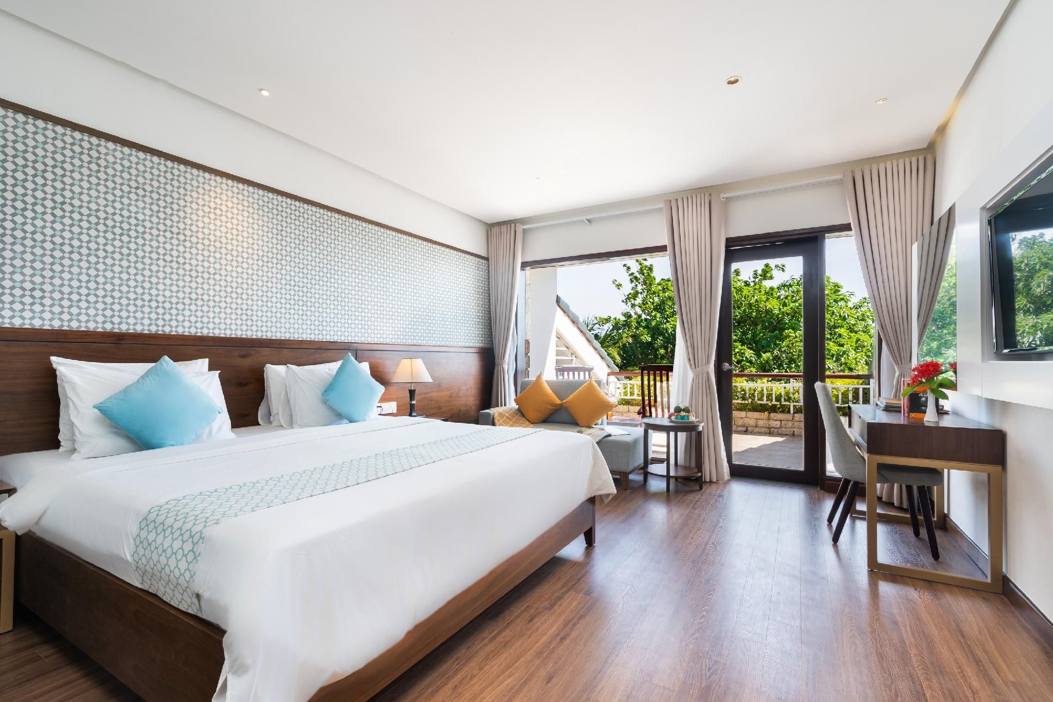 Deluxe Ocean View