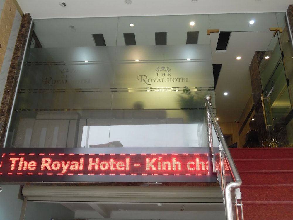 undefined The Royal Hotel 3