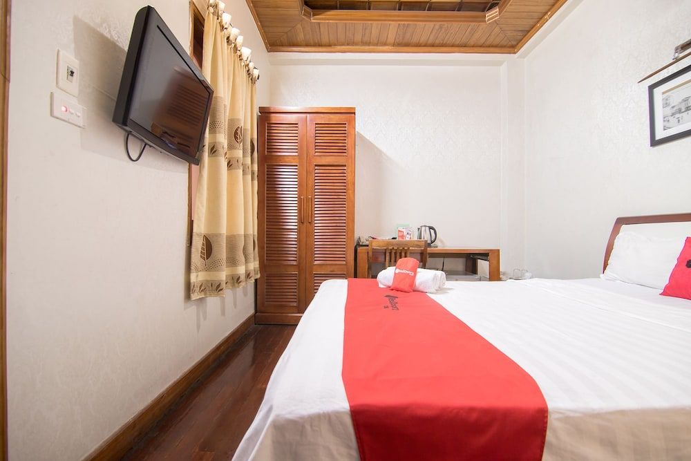 undefined Green Hotel 4