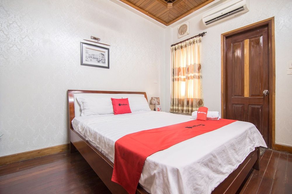 undefined Green Hotel 10