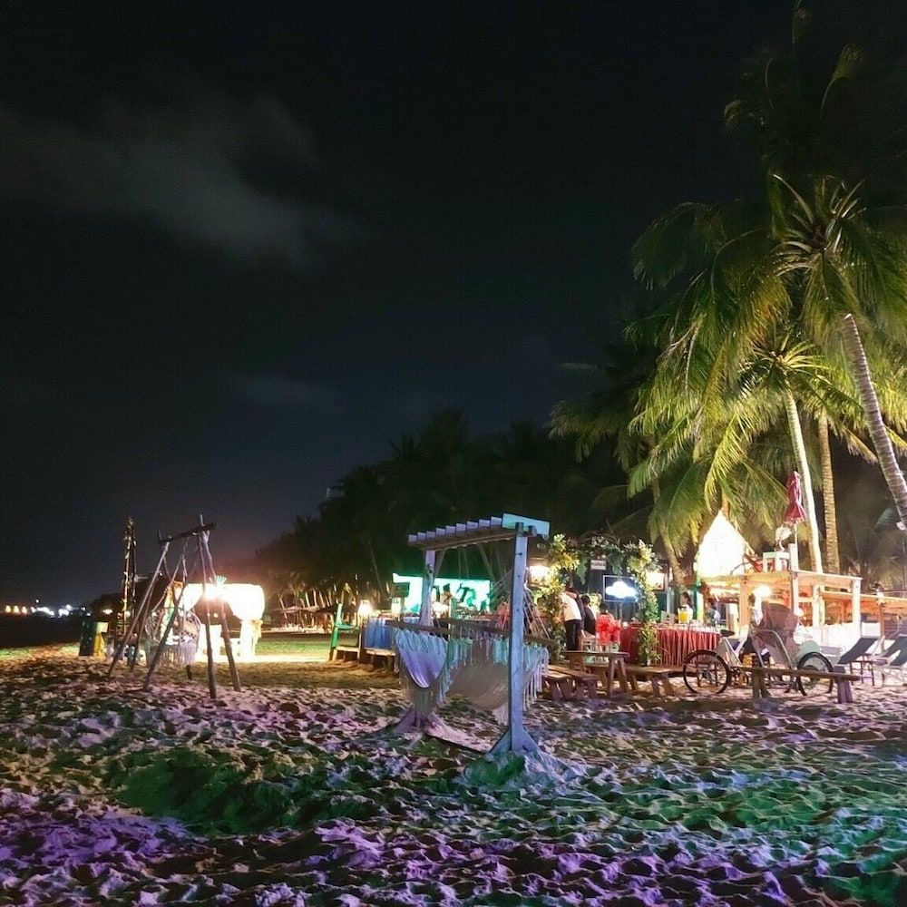 undefined Victoria Phu Quoc Hotel 7