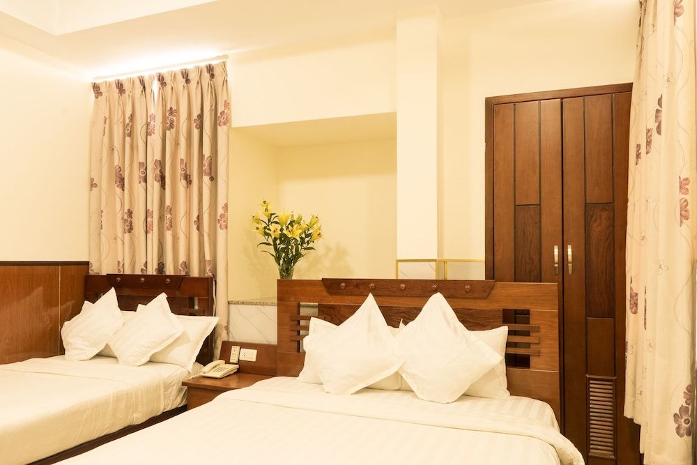 An Binh Hotel 2 Deluxe Twin Room 4