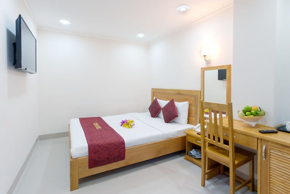 Thien Hai Hotel Standard Double Room, Without Windows 3