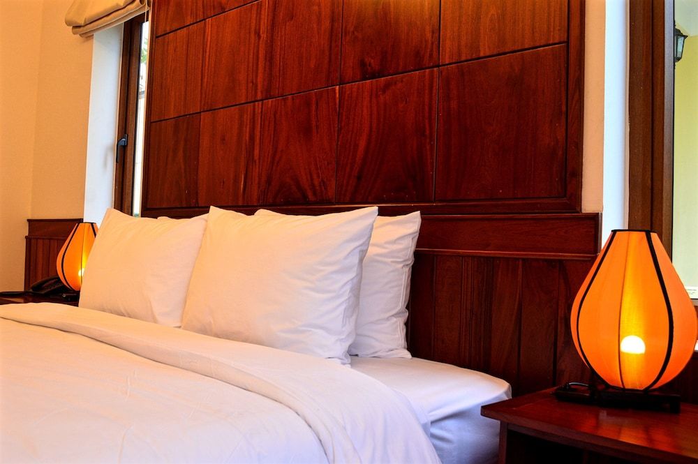 Villa Orchid Garden Riverside Hoi An Suite with Balcony