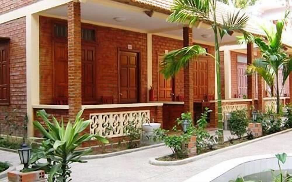 Truong Linh Phu Quoc Resort