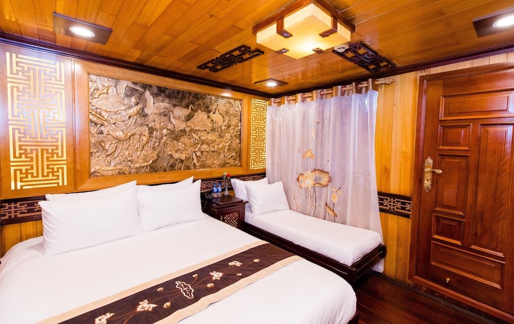 undefined Victory Cruise