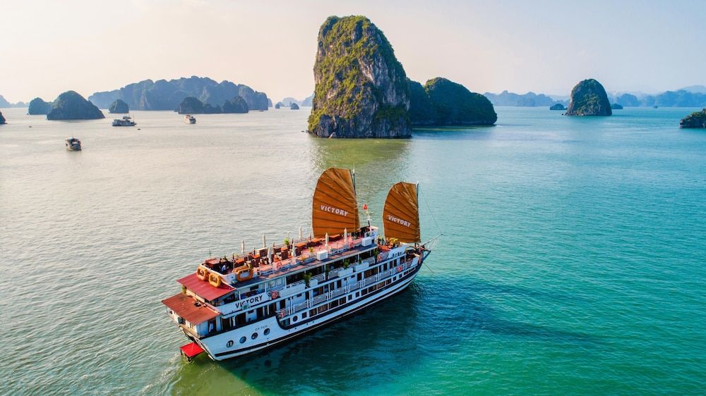 undefined Victory Cruise 6