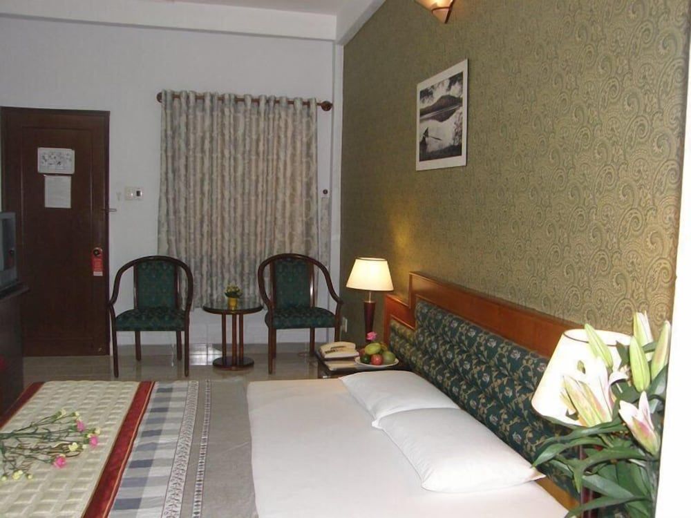 undefined Trung Mai Hotel 2