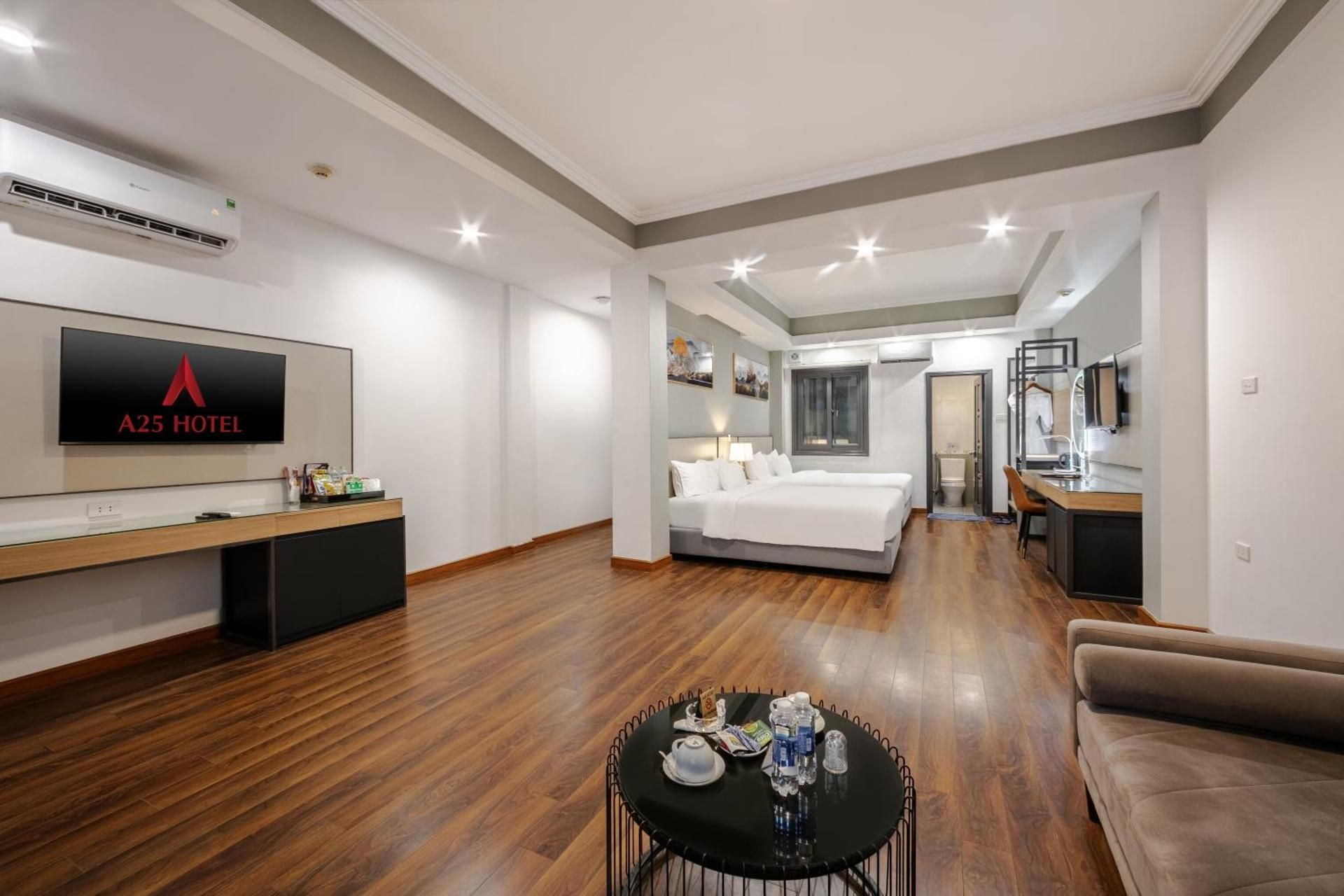 undefined A25 Hotel - 12 Pho Hue 4